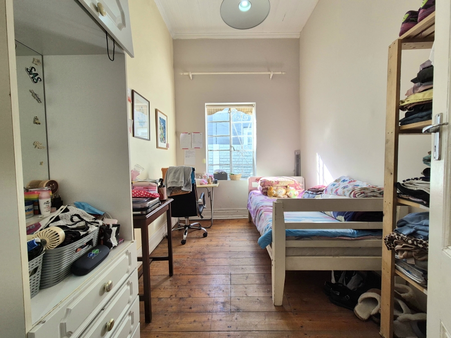4 Bedroom Property for Sale in Wynberg Upper Western Cape
